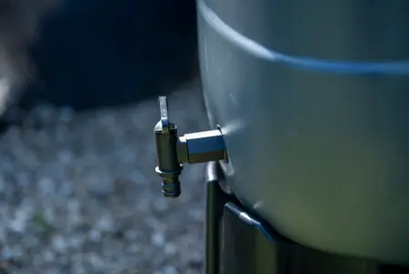 100Ltr Mini Rainsaver Water Butt + Stand